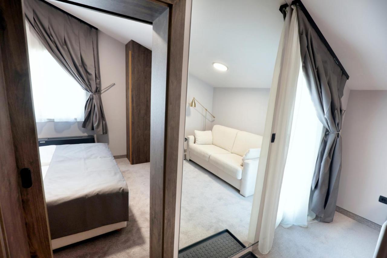 Hotel Milenij Makarska Dış mekan fotoğraf